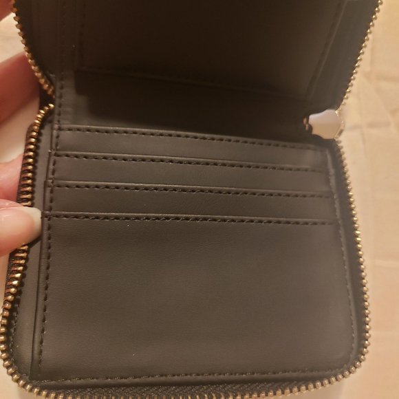 GUESS zip around, small wallet - Picture 4 of 6